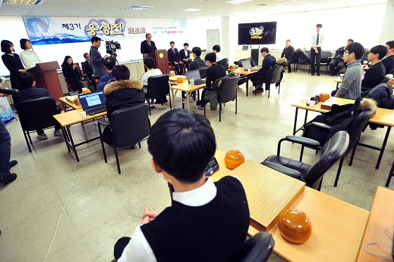 용성전 개막식 열려… 박정환ㆍ신진서 등 16강 진출